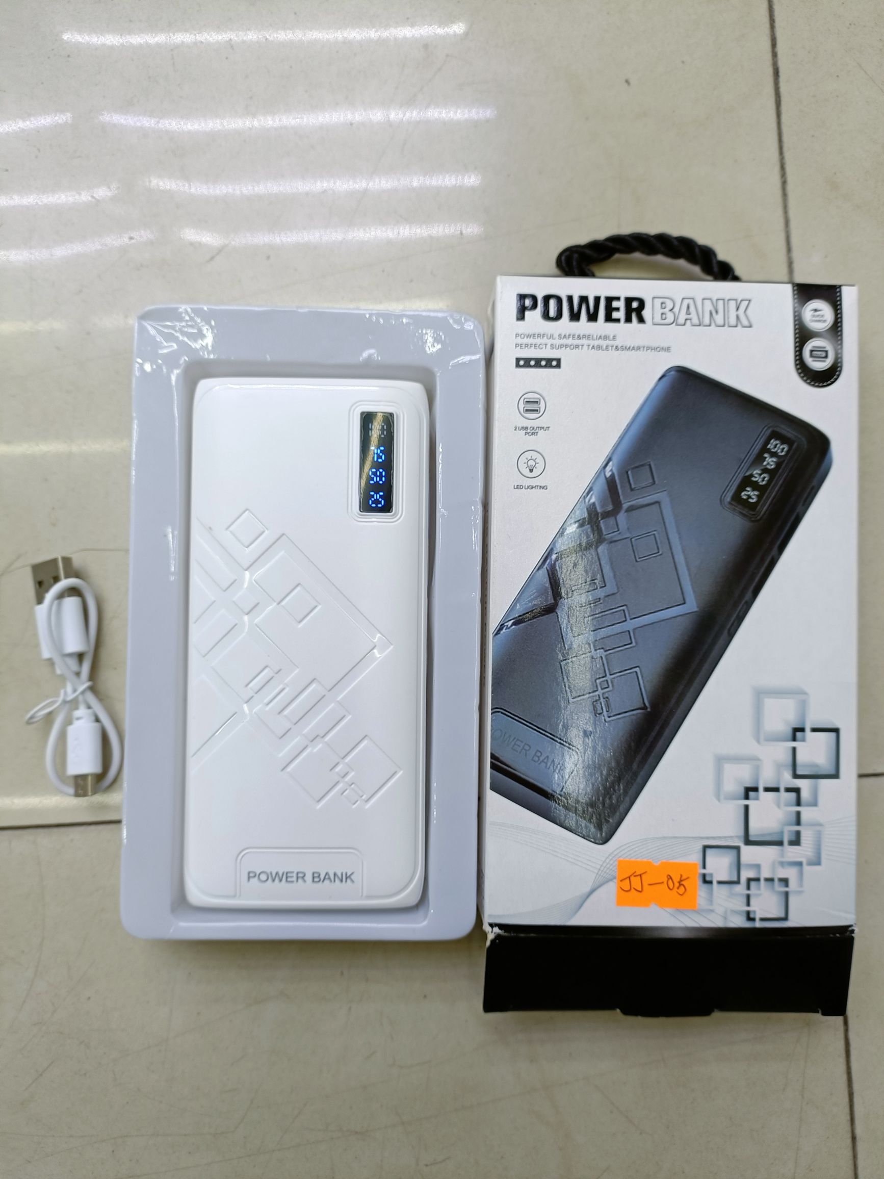 Mobile power supply 6000 mah full figure