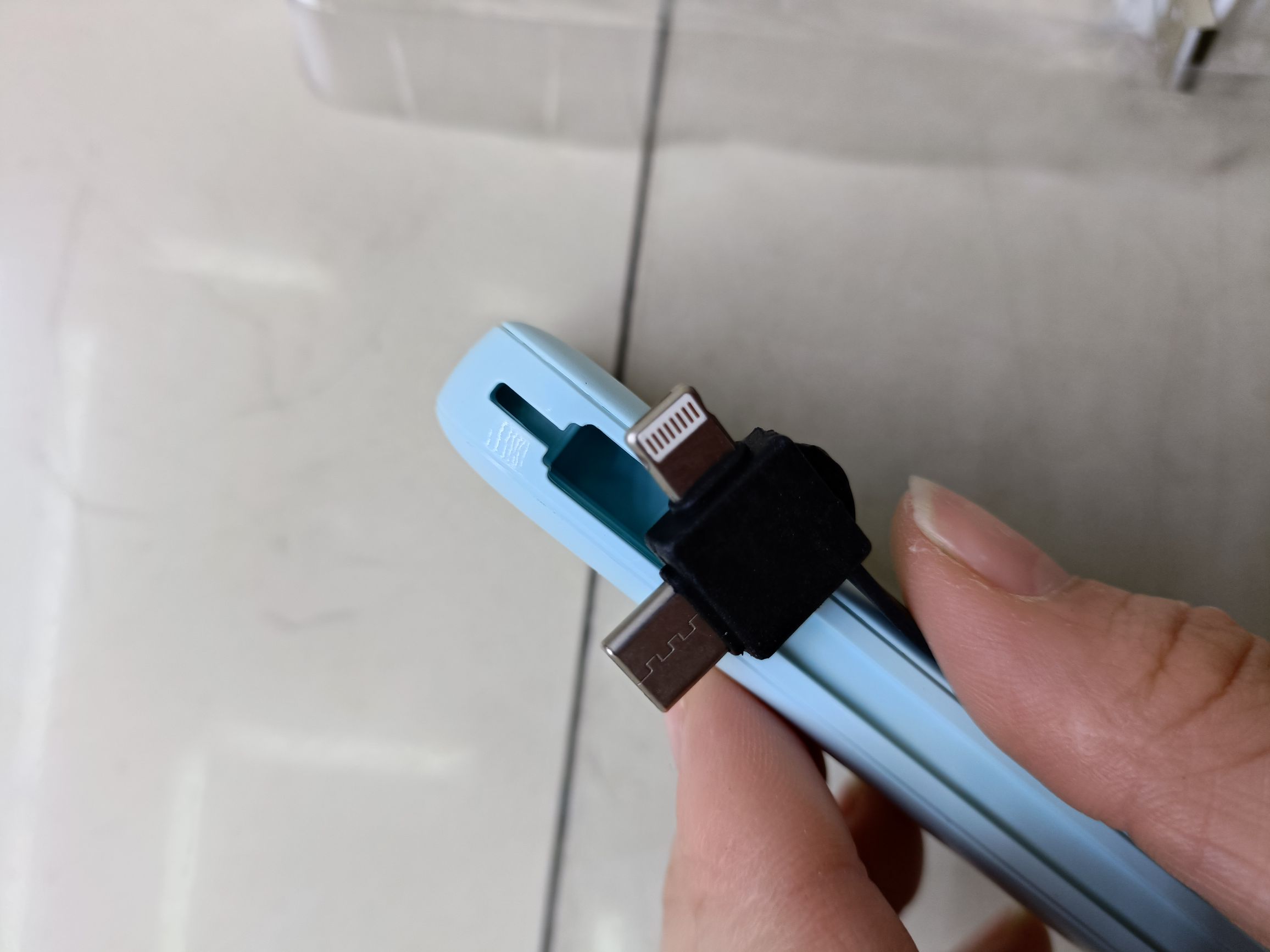Light and portable with cable charging bank mobile power supply Item Picture