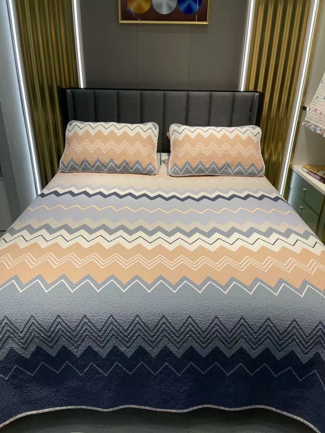 Washable Cotton Bed Cover Three-Piece Set details Picture