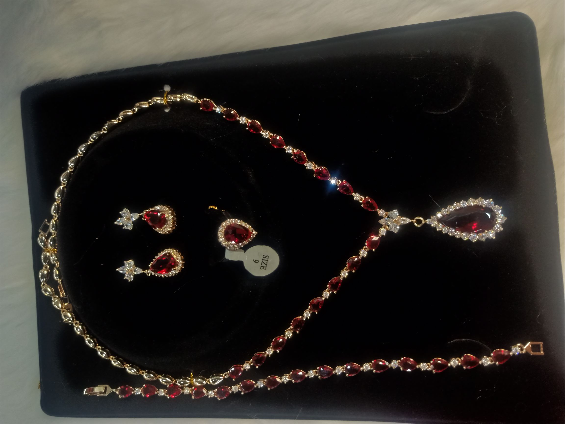 Rose Gold Red Swarovski Diamond Set Necklace, Bracelet, Stud Earrings, Ring 4-Piece Set Item Picture