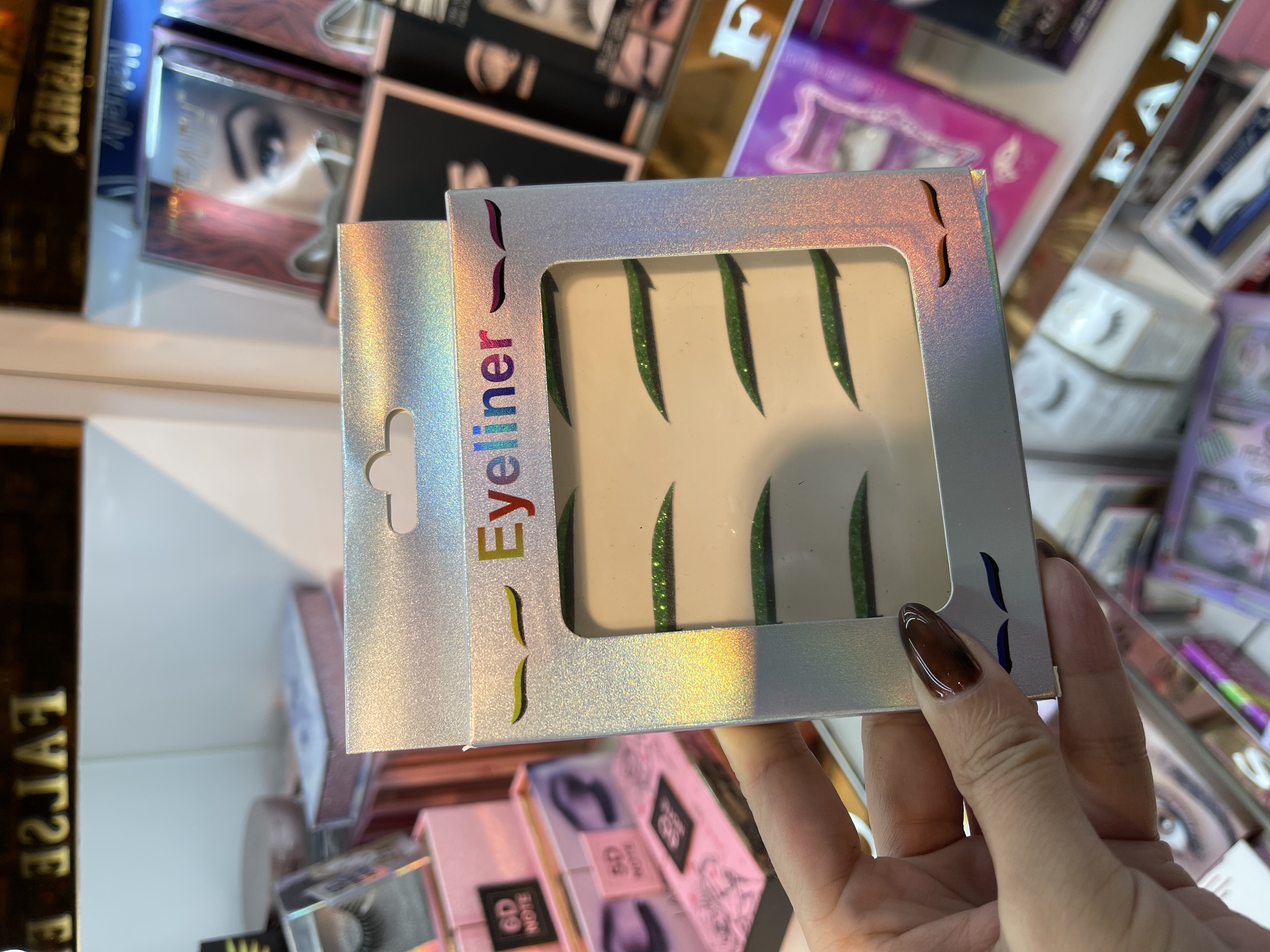 Premium Texture Lazy Eyeliner Look