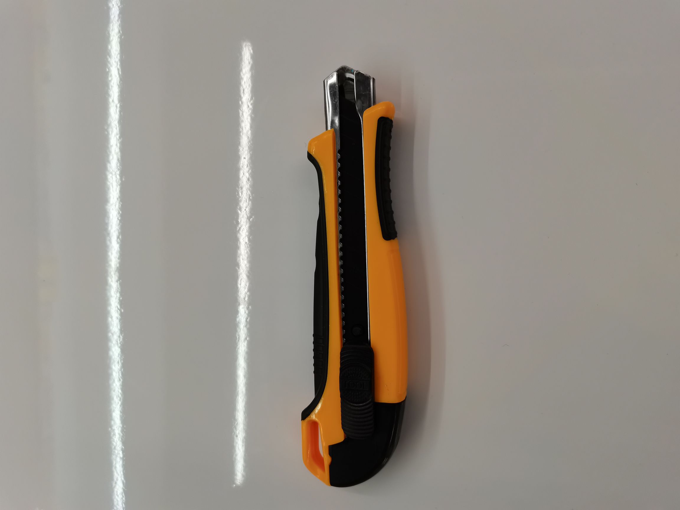 Scissors, scissors, utility knives, woodworking knives, wallpaper knives, paper cutters, hardware tools, hardware tools, letter openers Item Picture