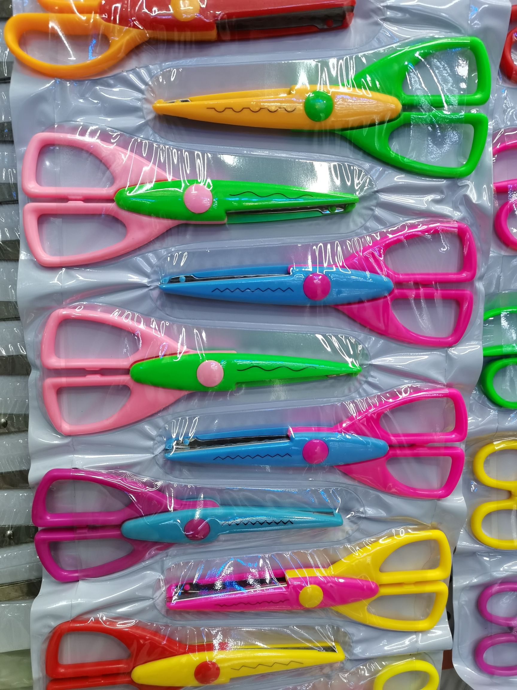 Lace scissors, office and educational stationery scissors, student scissors undefined