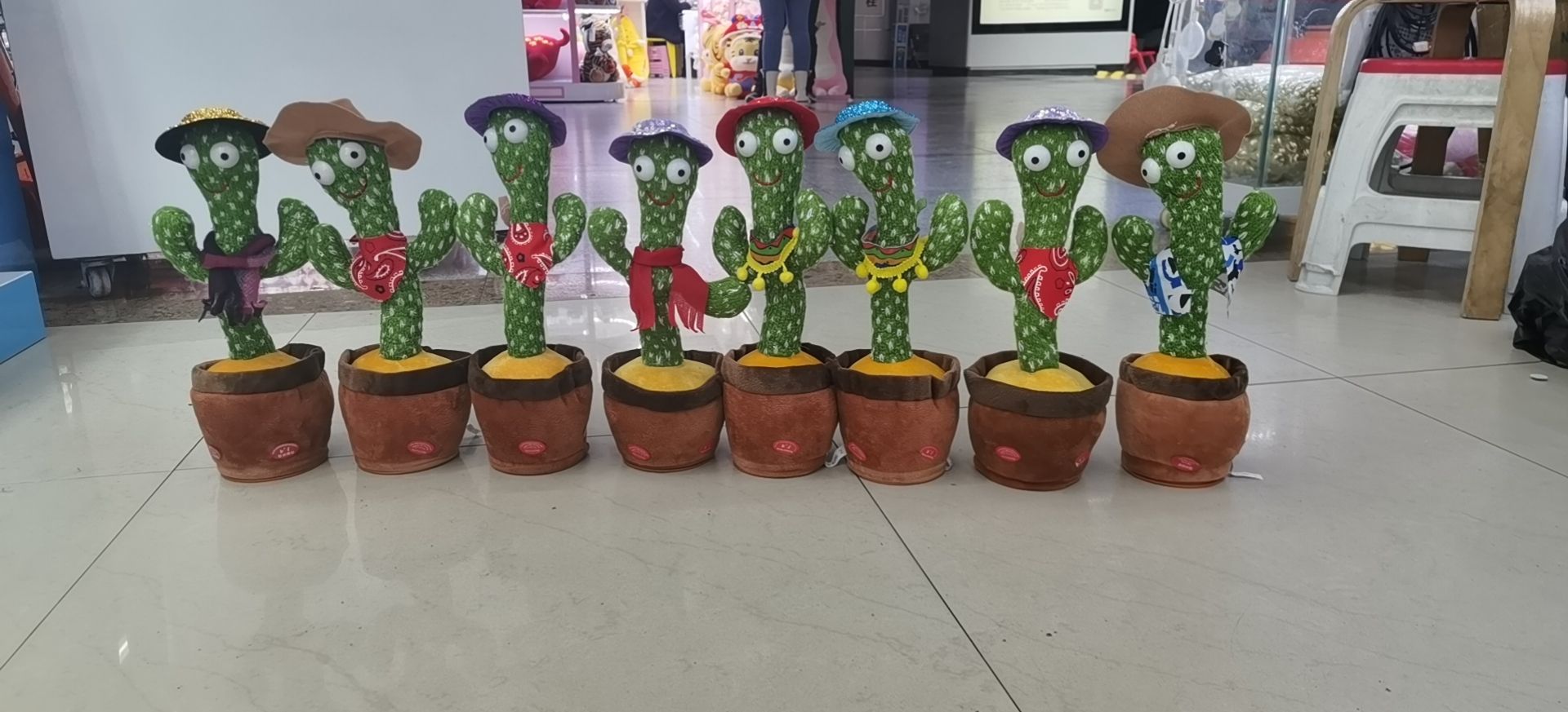 Rocking cactus electric plush toy thumbnail