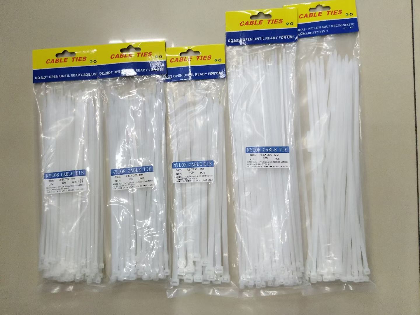 Self-locking cable ties, nylon cable ties, plastic self-locking cable ties, self-locking nylon cable ties Specification drawing