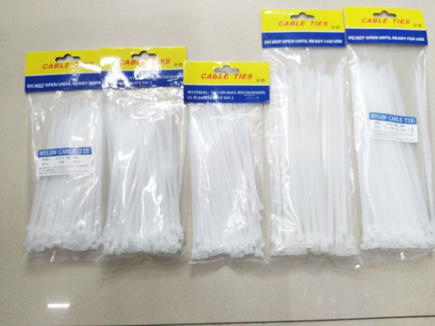 Self-locking cable ties, nylon cable ties, plastic self-locking cable ties, self-locking nylon cable ties thumbnail