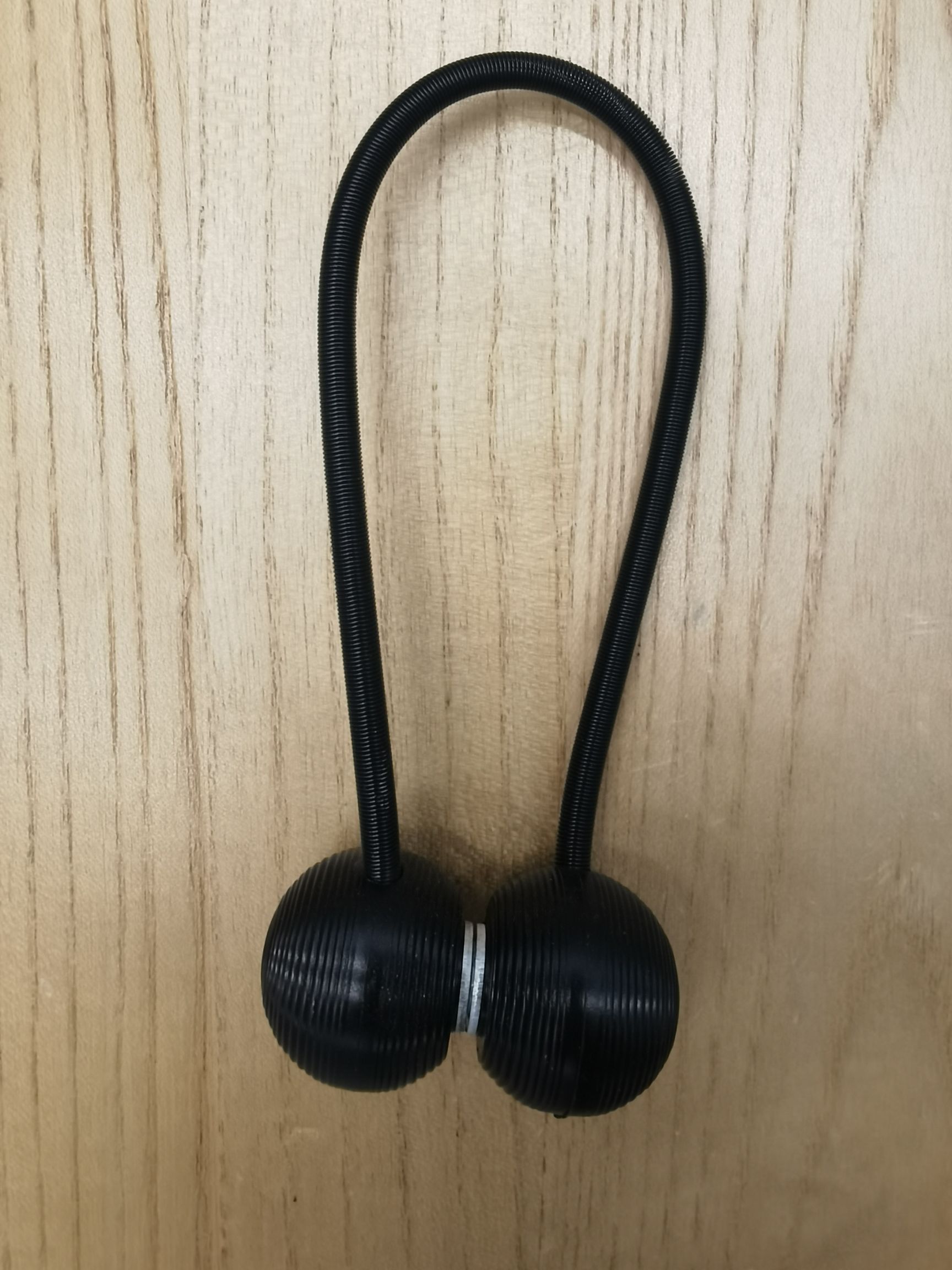Manufacturers direct curtain magnet buckle curtain binding curtain accessories Application Scenario