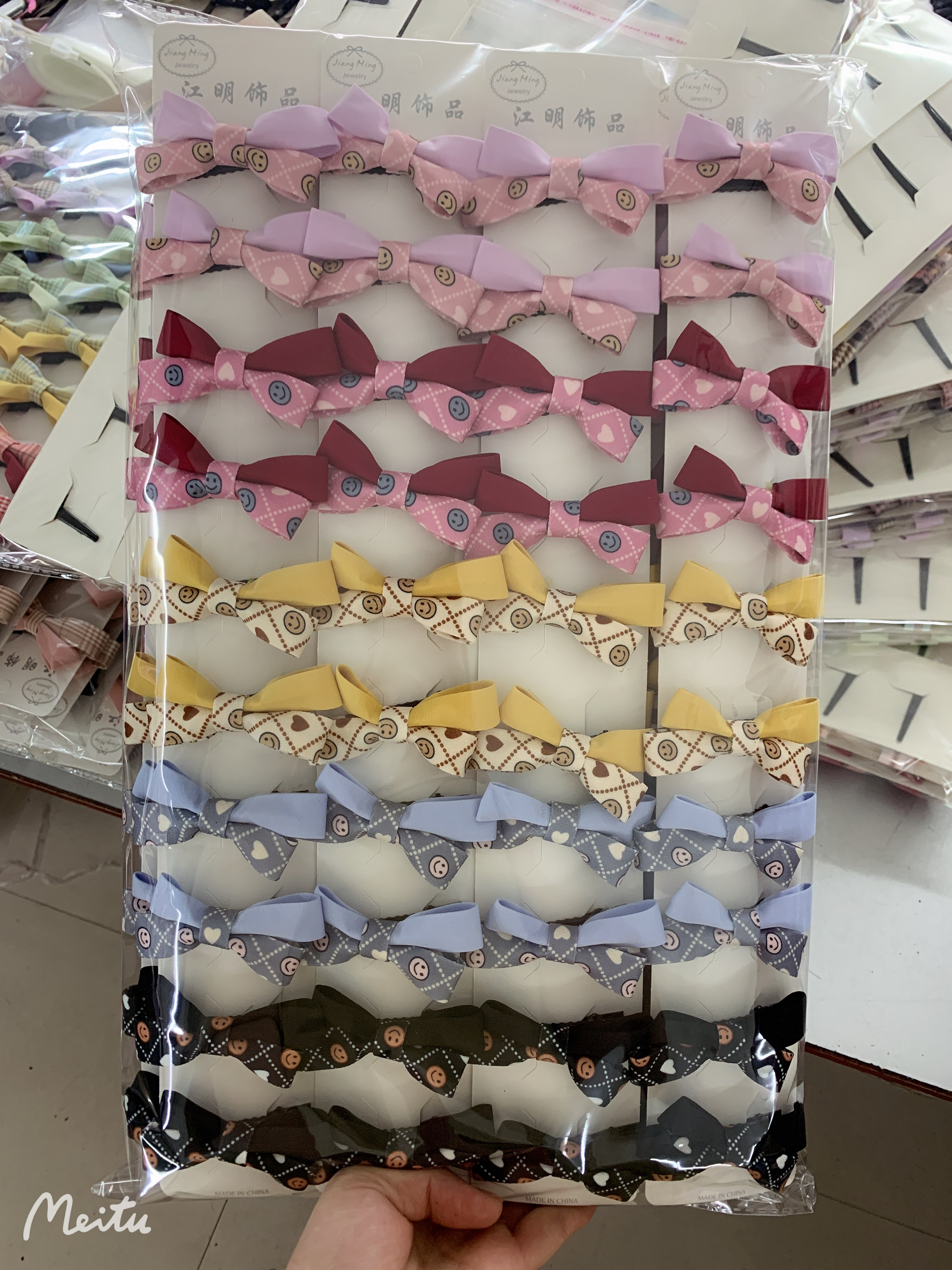Korean fabric duck beak clip Korean fabric bow hair clip top clip edge clip bangs clip 20220319035