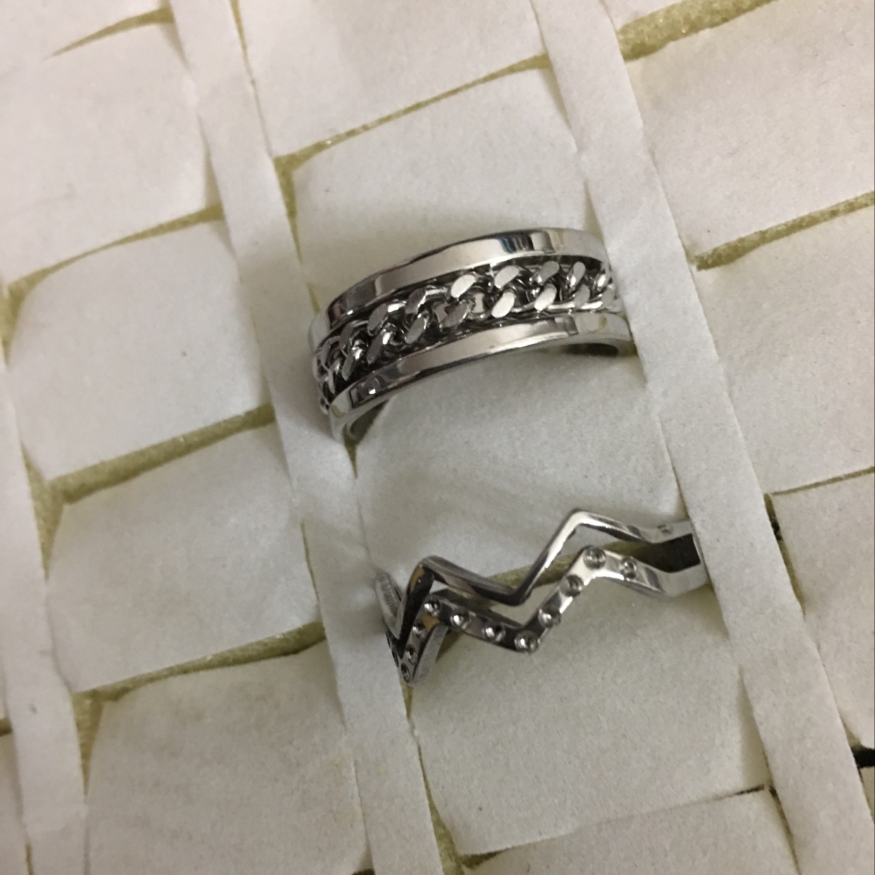 Ring couple
