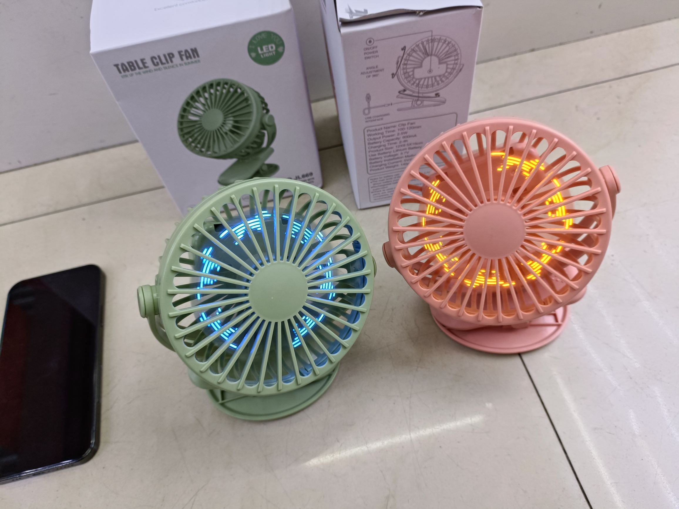 360 rotating fan clip LED light with word flash three speed wind speed adjustment Item Picture