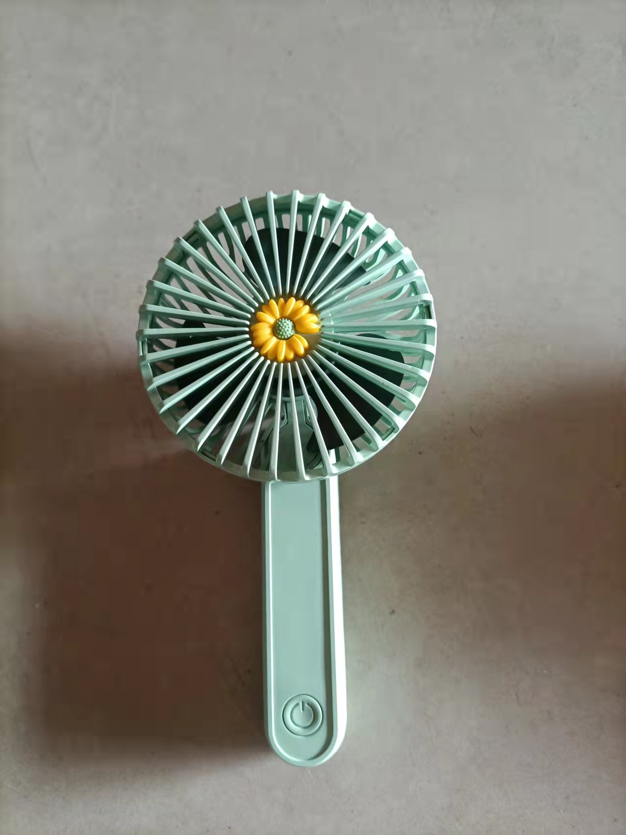 Mini fan Handheld fan USB charging fan Folding fan