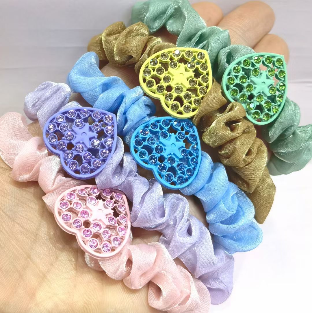 Colorful yarn ring plus heart drill accessories