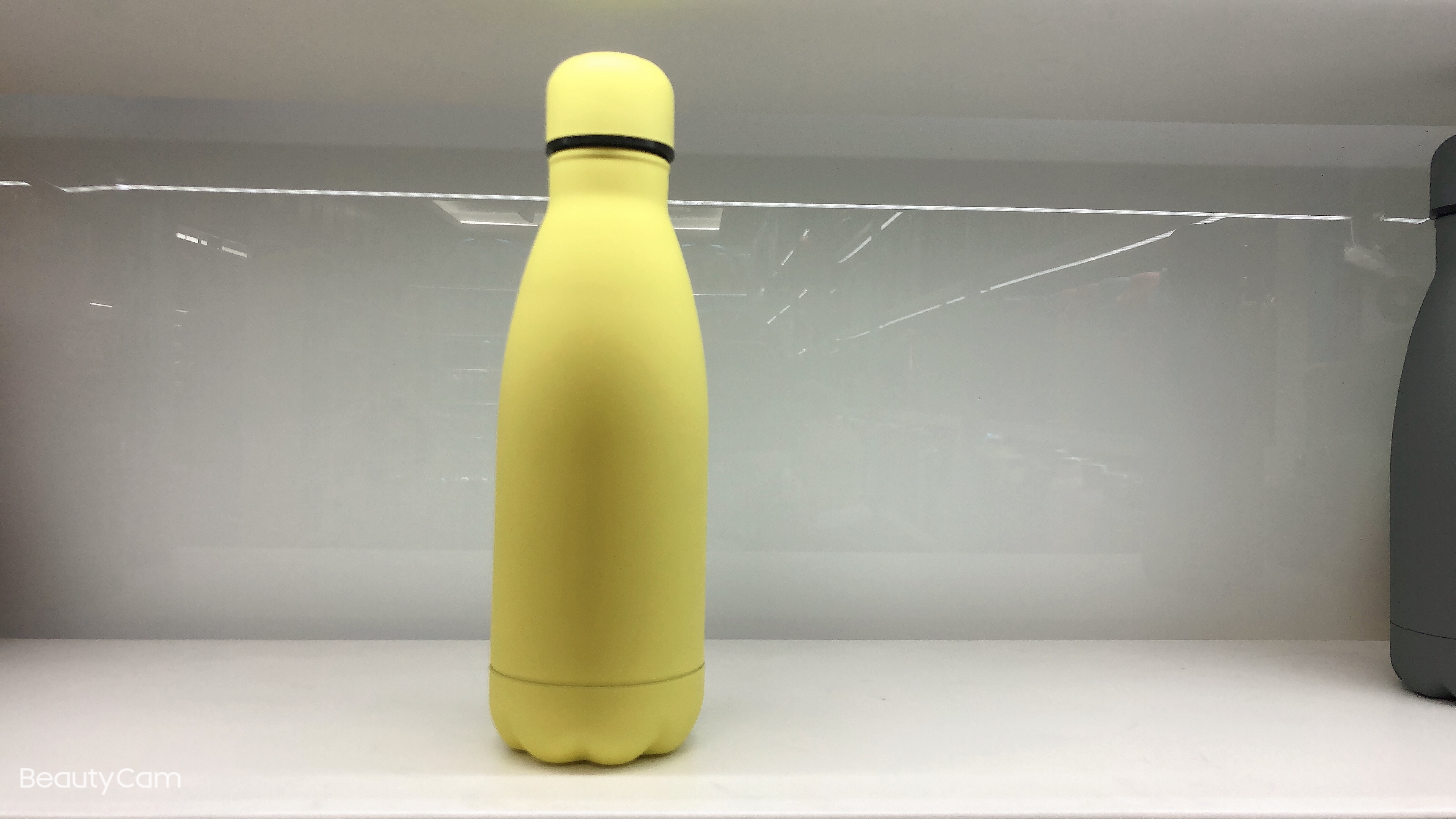 Rubber paint 350ml Coke bottle Application Scenario