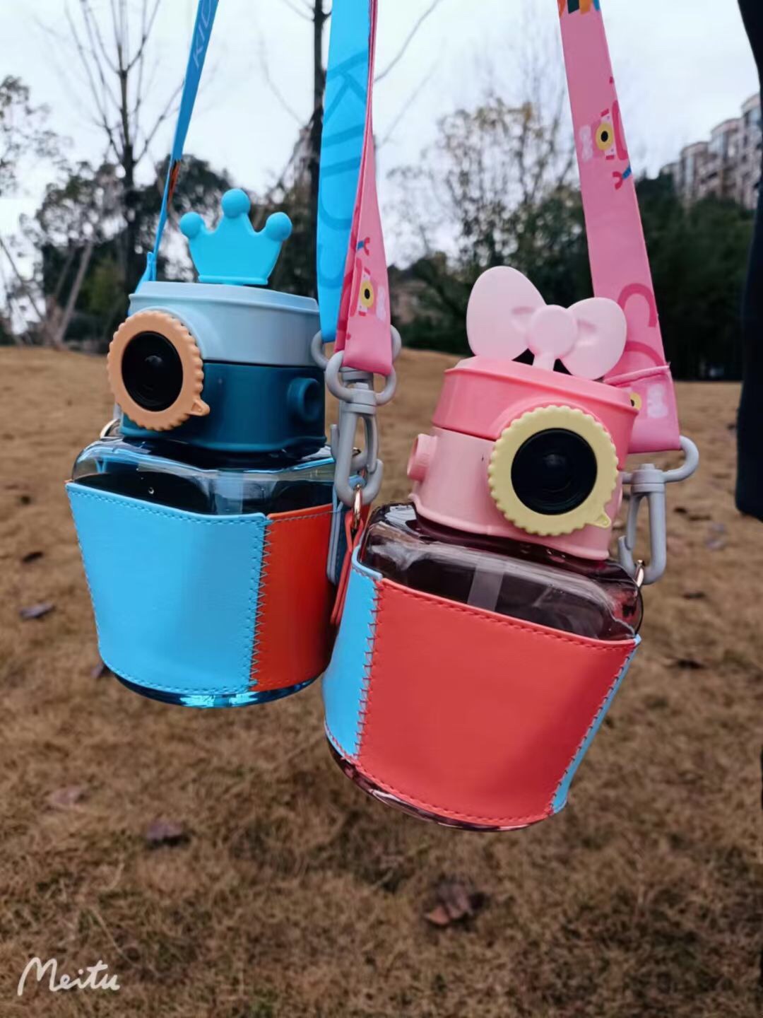 New manufacturers direct camera cup with Yan Youliao == square camera cup [love] imported TRitan material, 700ML large capacity Specification drawing