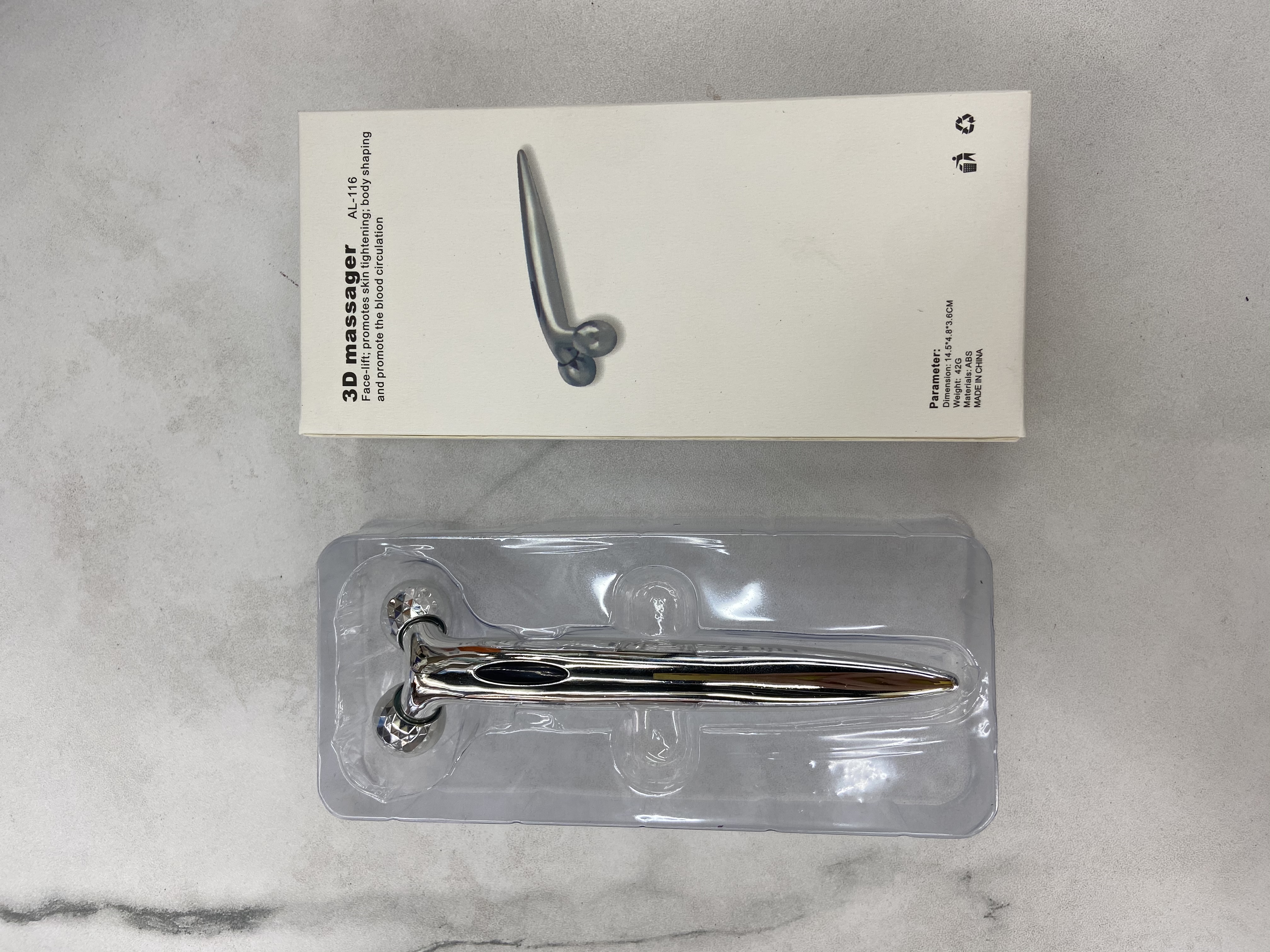 R08 Eye massager