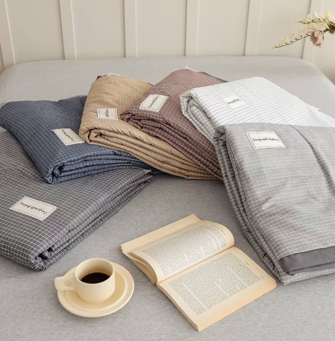 Bedding Antibacterial Silk Check Wash Summer Quilt With Air Conditioning