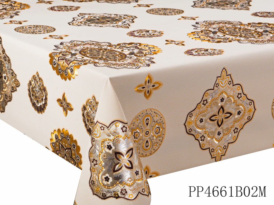 PVC hd embossed yarn cloth gold and silver European atmosphere style PP style home hotel waterproof no-wash easy to take care of table cloth tablecloth Application Scenario