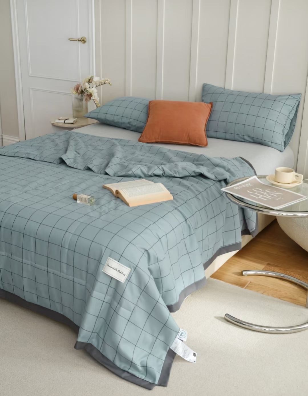Antibacterial Silk Grid Washed Summer Quilt With Air Conditioning details Picture