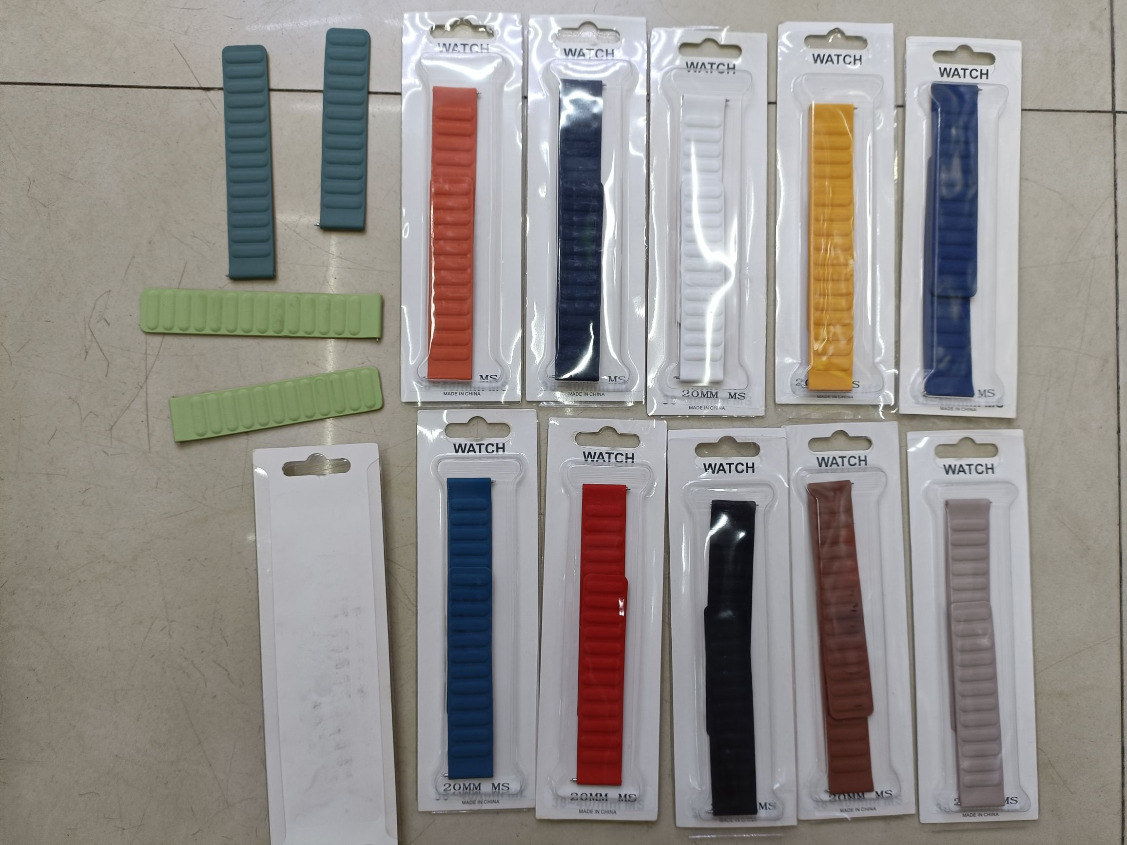 Magnetic absorption silicone watch strap Magnetic watch strap
