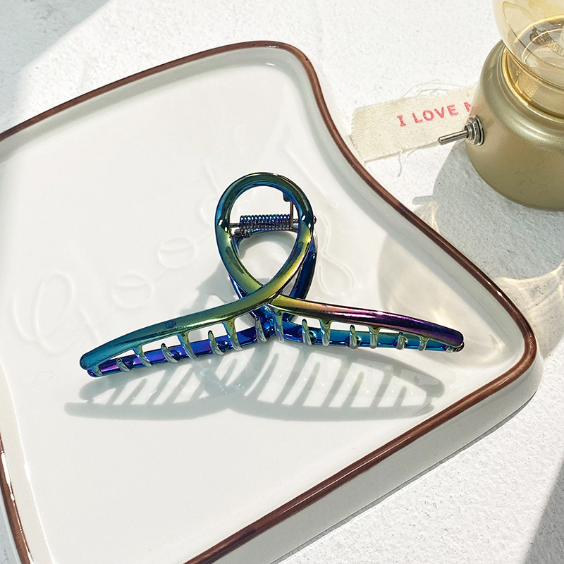 Pearlescent Laser Grab Clip Dazzle Shark Clip Minority Temperament Hair Clip Female Head Everything To Go Out At Home details Picture