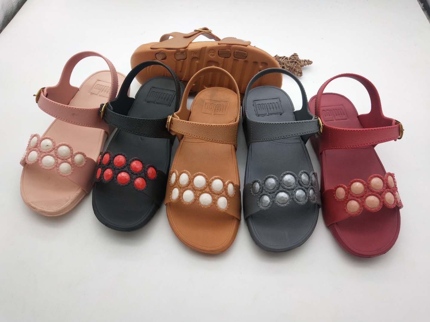 Lady's sandals