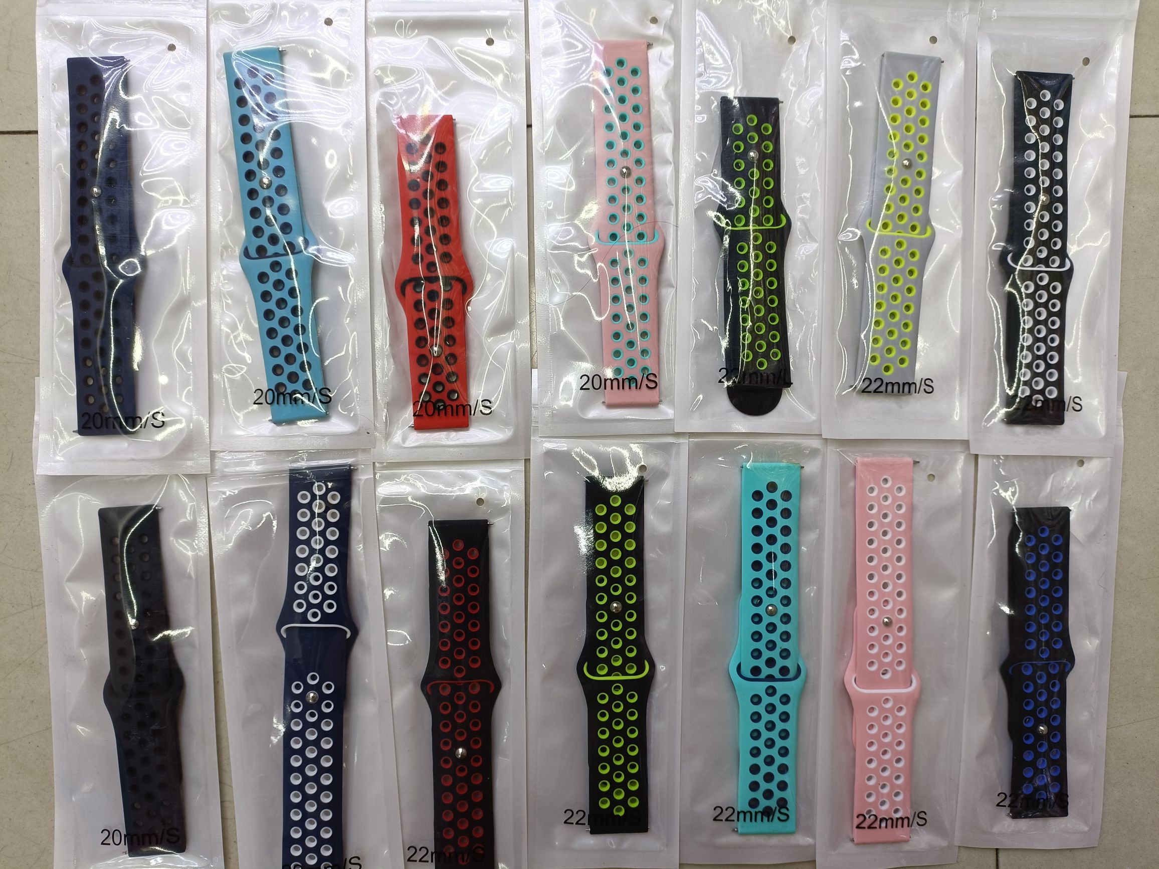Samsung two-tone silicone watch strap
