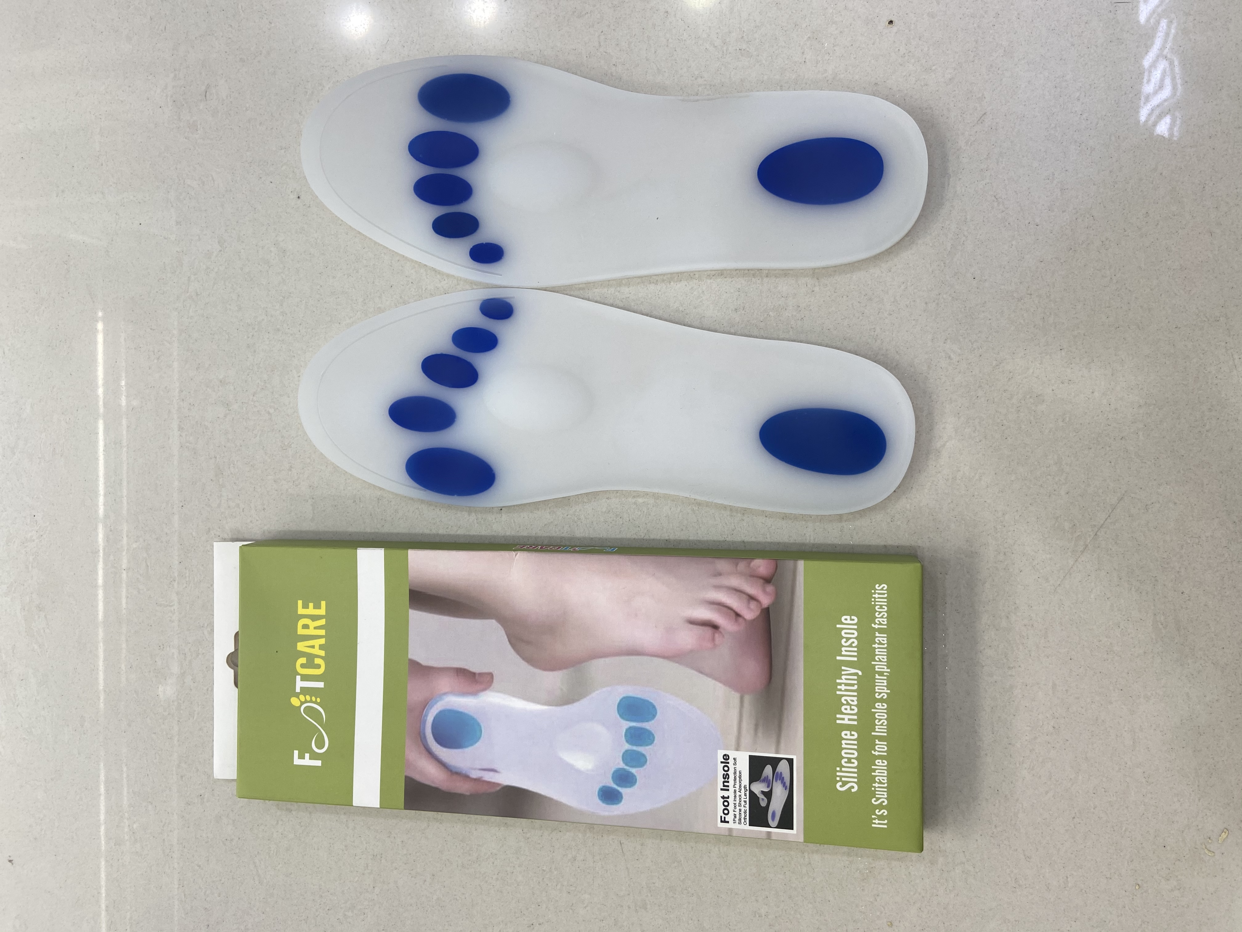 Plastic shoes all pad