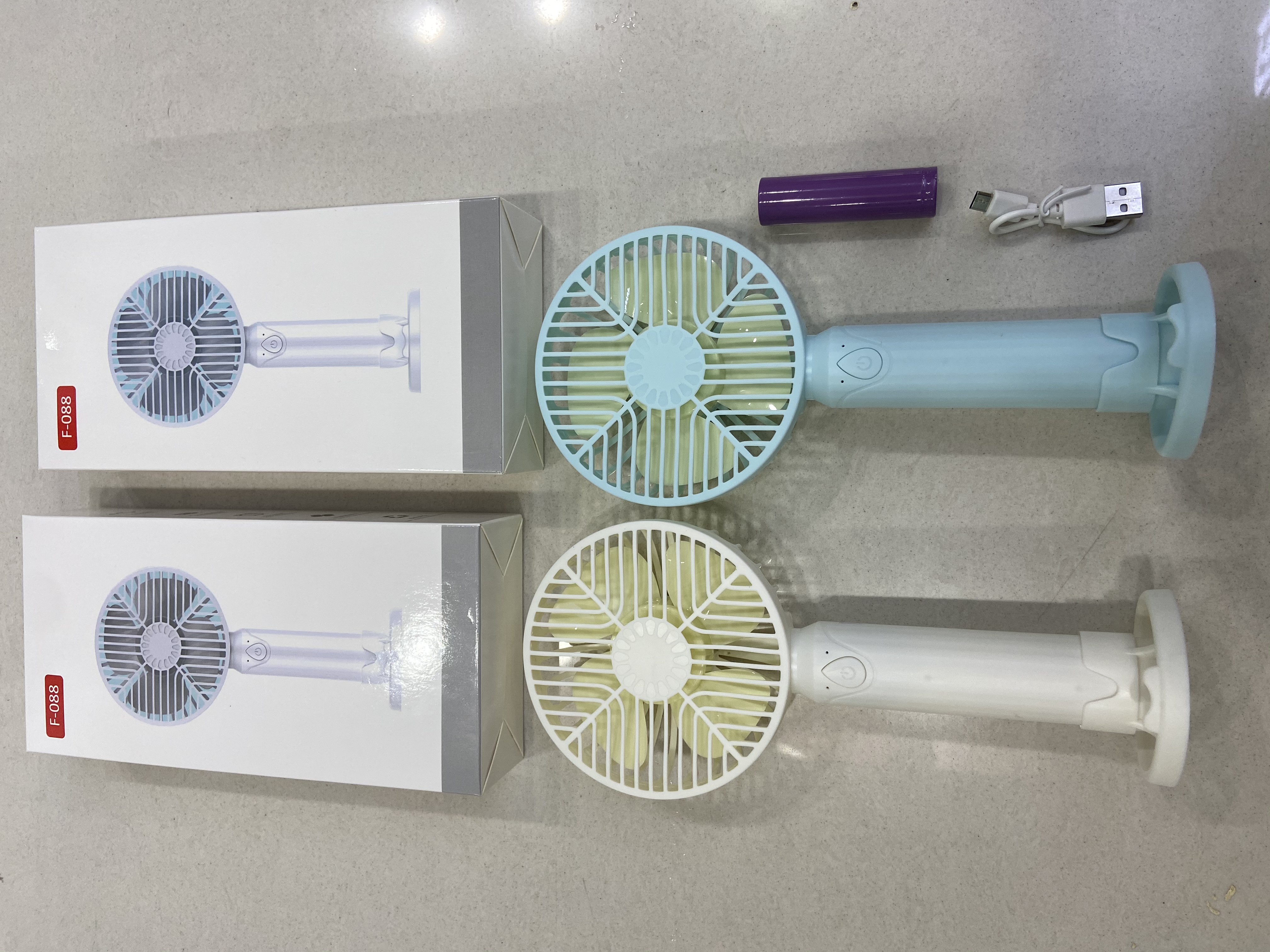 Hand-held fan F-088