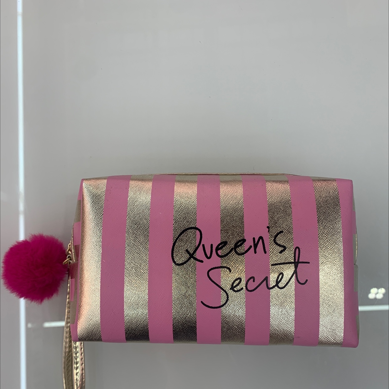 Single New Striped Makeup Bag