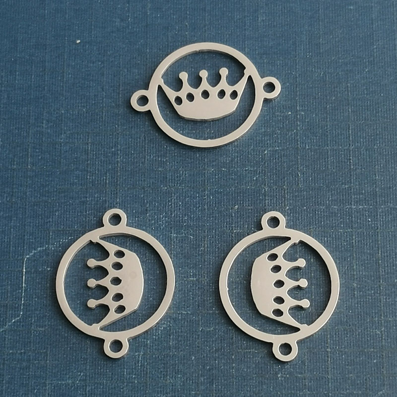 Manufacturers wholesale crown pendant diy bracelet bracelet titanium steel diy jewelry accessories cross-border foreign trade