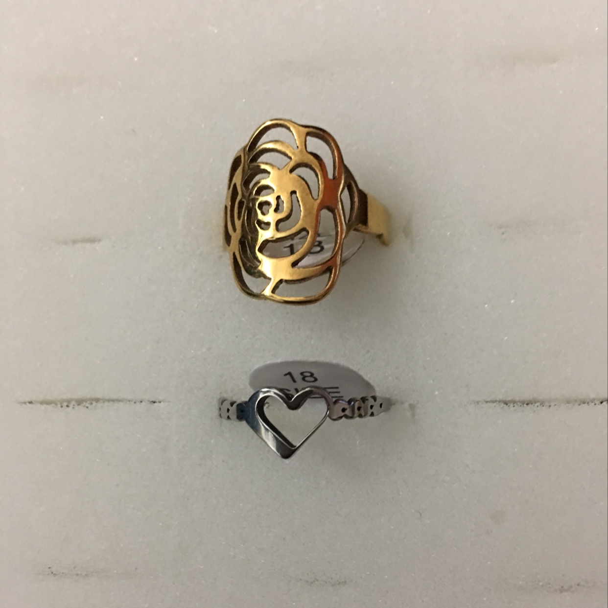 Ring 242 thumbnail