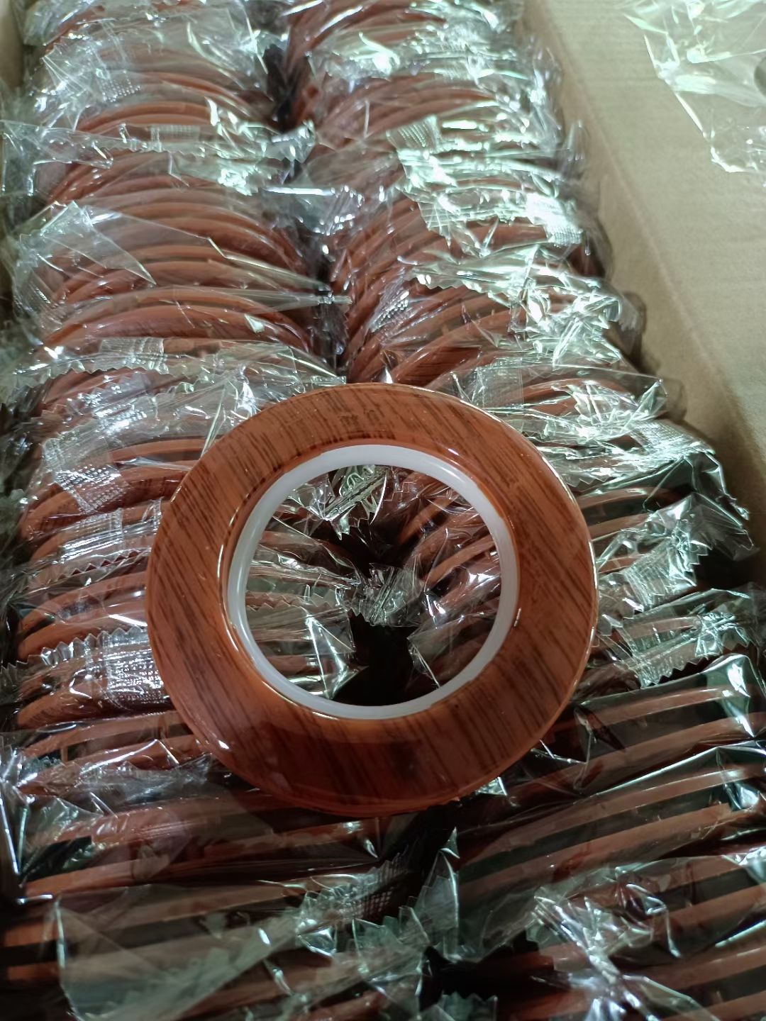 Wood Grain Circle Curtain Accessories Curtain Art Circle Curtain Ring Home Improvement Accessories details Picture