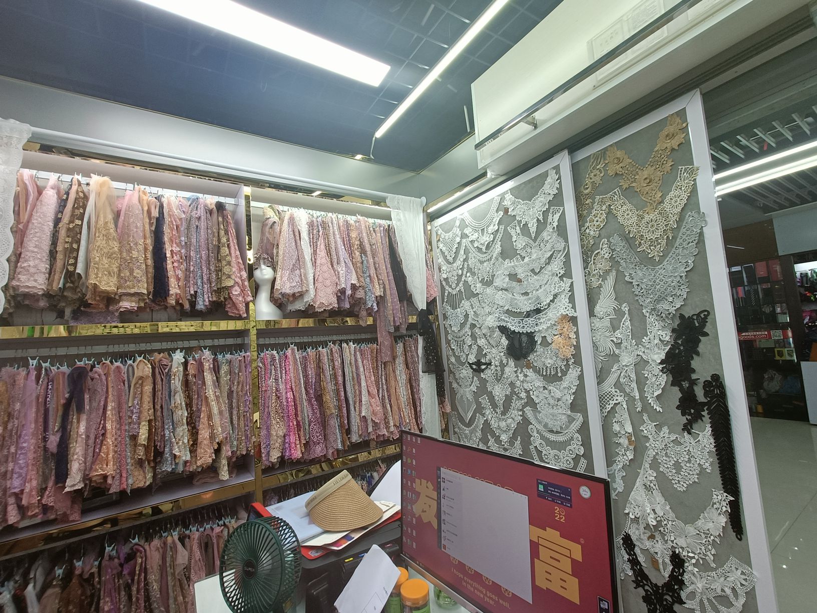 Jinuo Lace Shop describe pic - 3