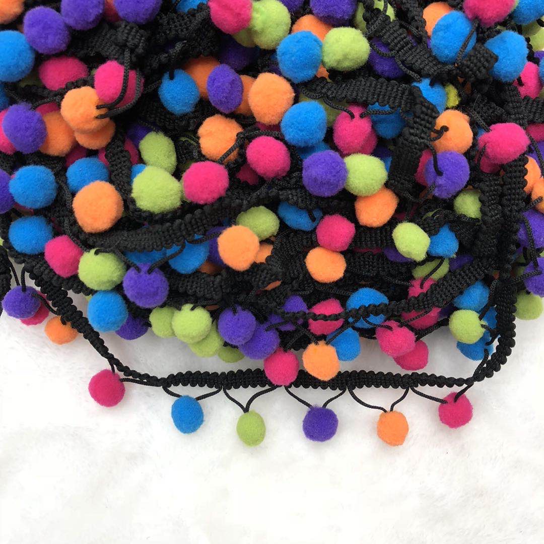 Source Factory, Manufacturers Direct Sales Of Handmade Hairball Lace Polyester High Elastic Hairball Item Picture
