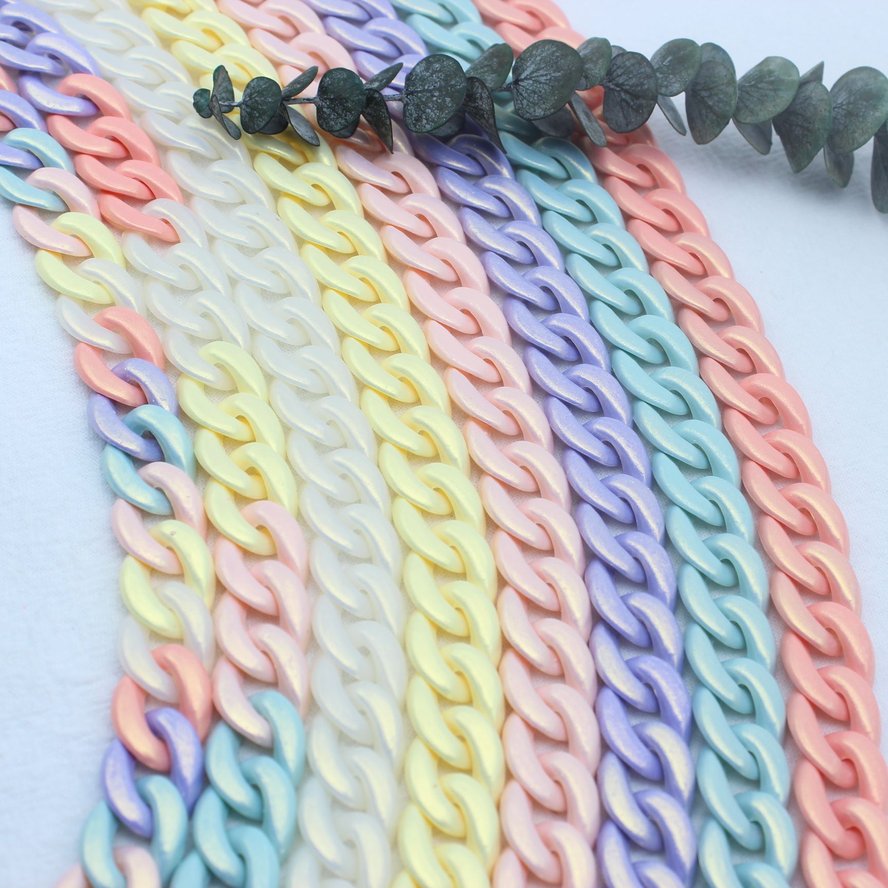 تم ربط قطع الحلوى المصنوعة من الحلوى المصنوعة من الحلويات في ماكارون تشون بسلاسل عBS24MM Item Picture
