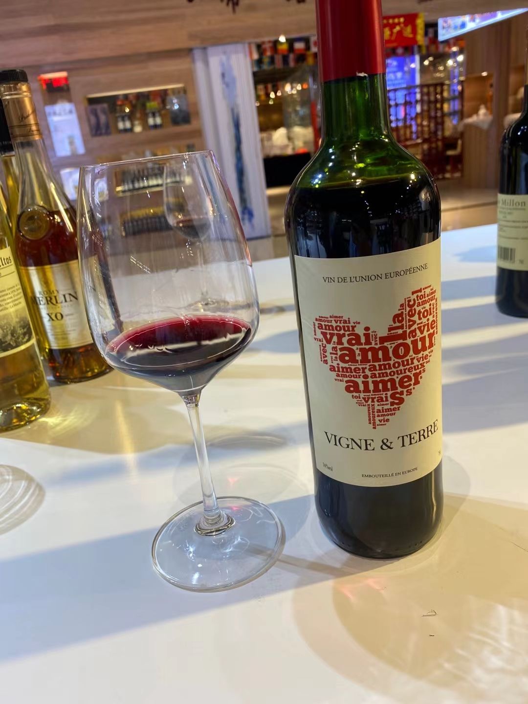 Vermette Dry Red Wine Application Scenario