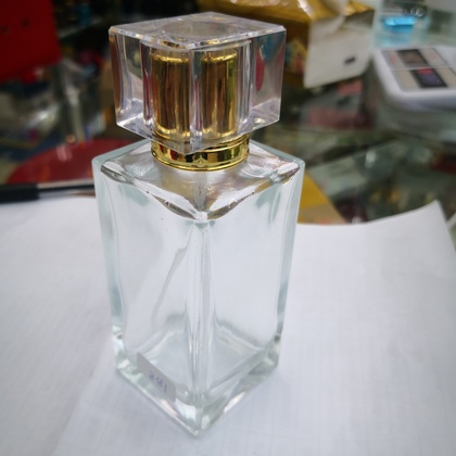 Square glass Transparent thickened Perfume bottle Spray Bottle Acrylic Series thumbnail