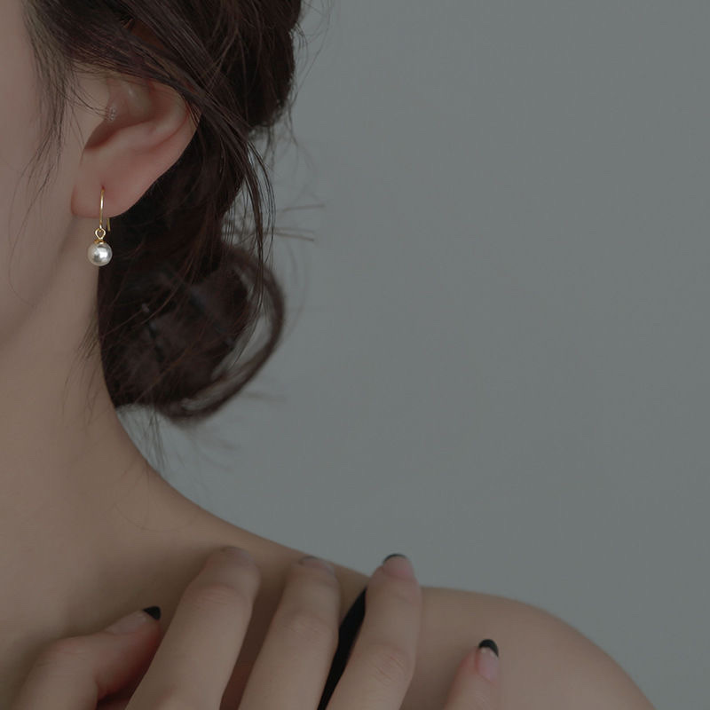 GLTEN antique imitation pearl ear hook light luxury high-grade earrings ins style new female summer earrings niche design sense thumbnail