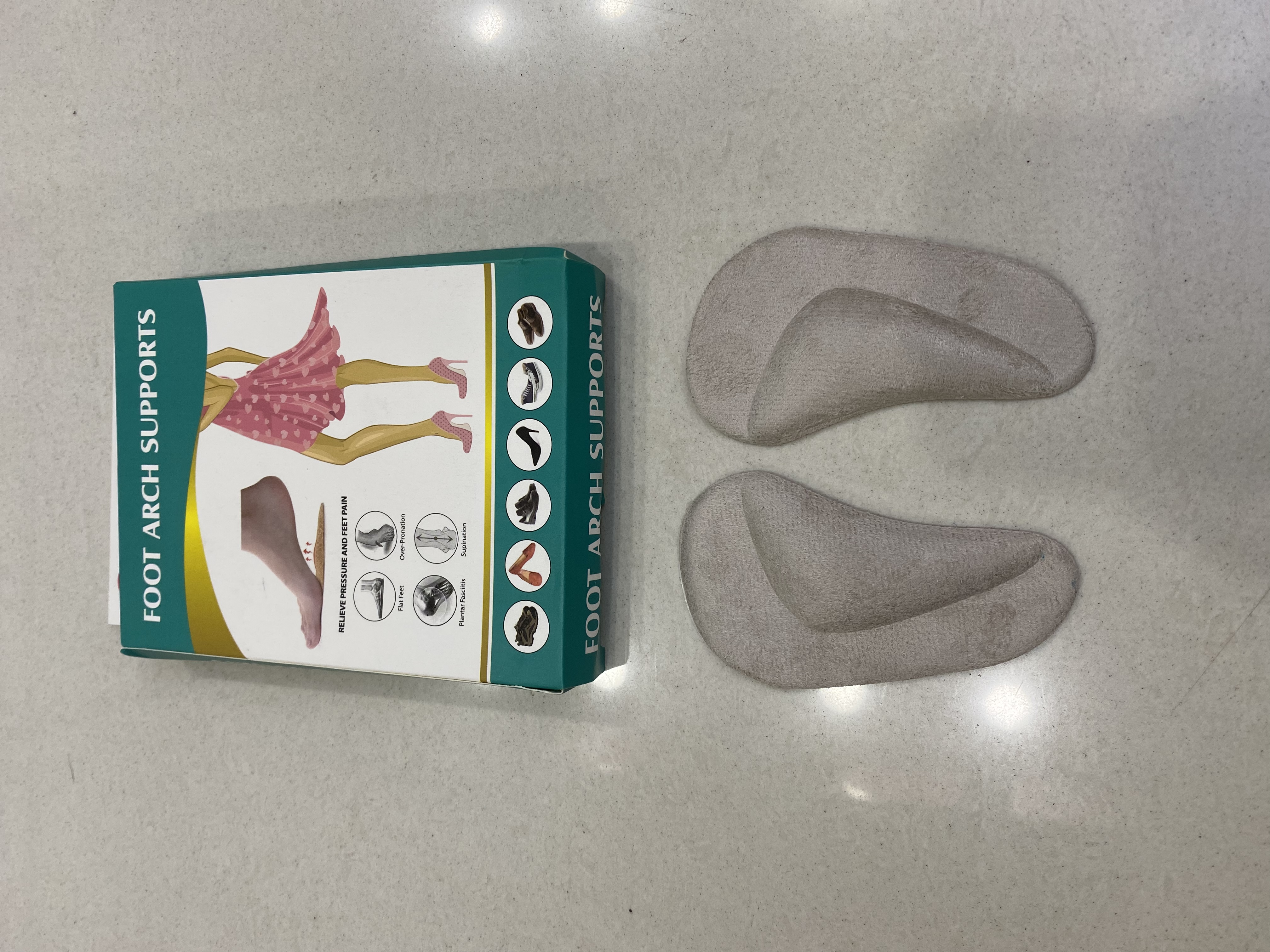Invisible arch pad