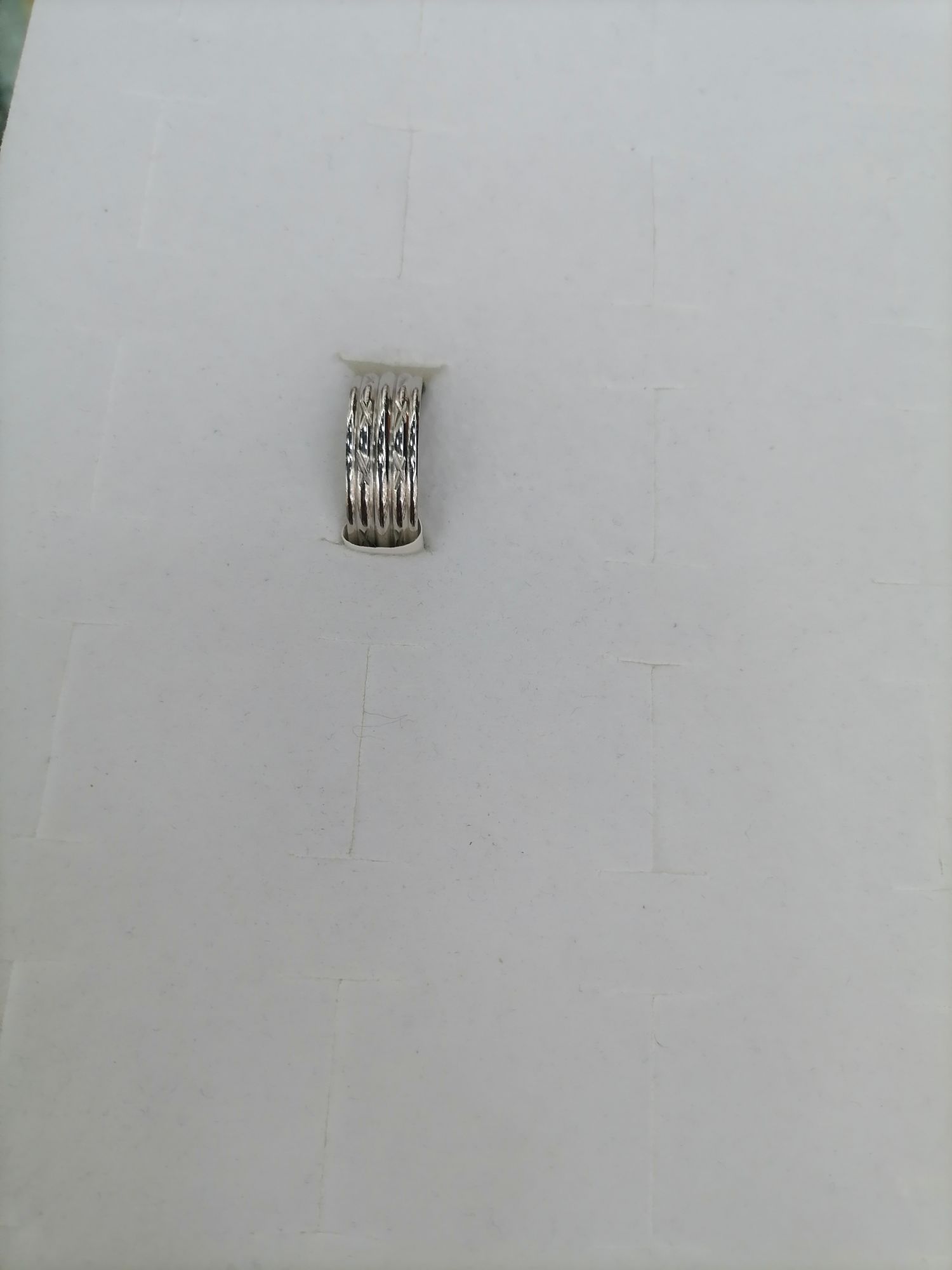 Titanium steel silver with a pair of row X rings