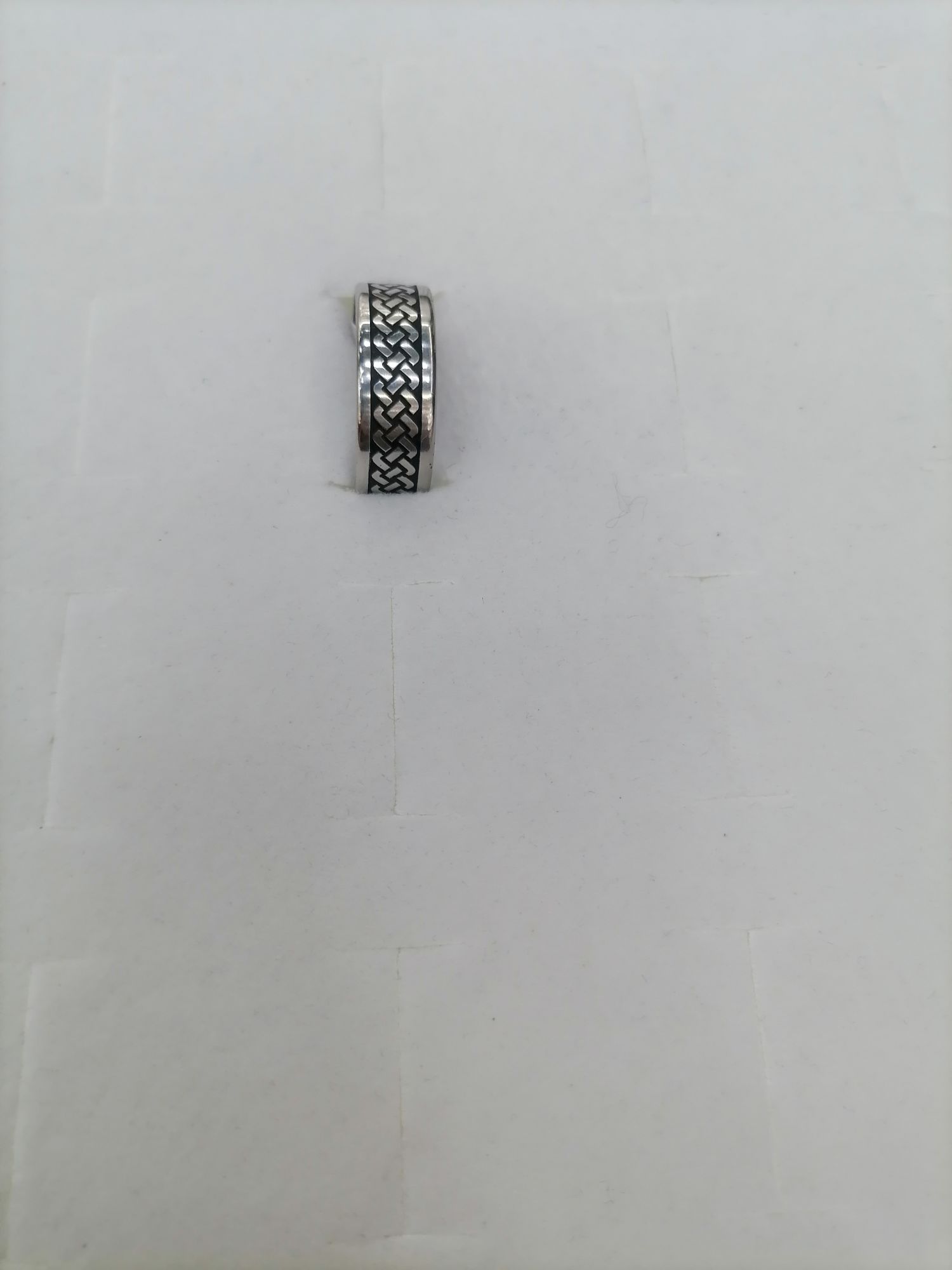 Titanium steel silver print black double ✓ bar ring