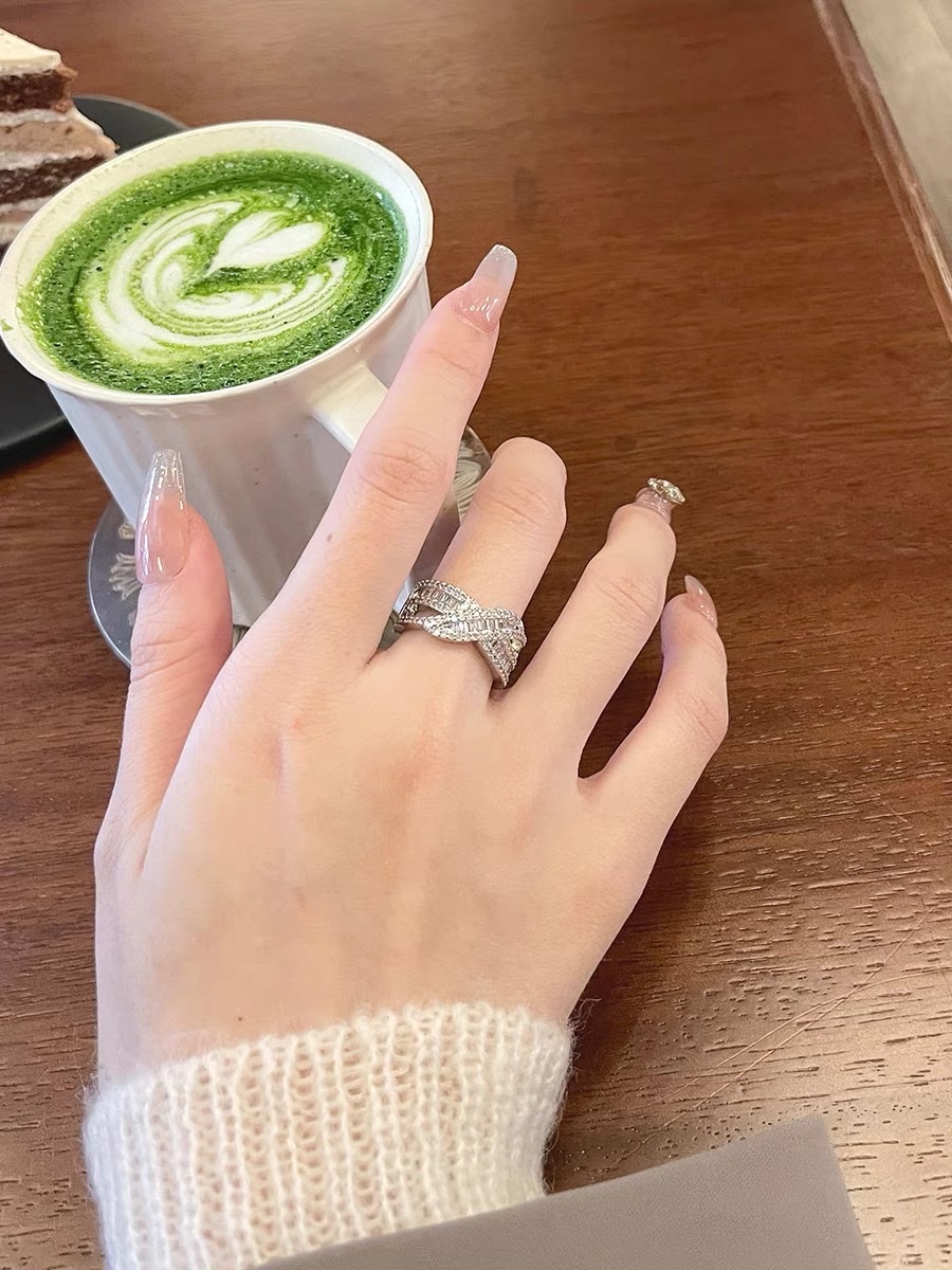 30 Zircon ring Women's simple ring with a unique design sense, a niche Korean fairy piano Wi-1207