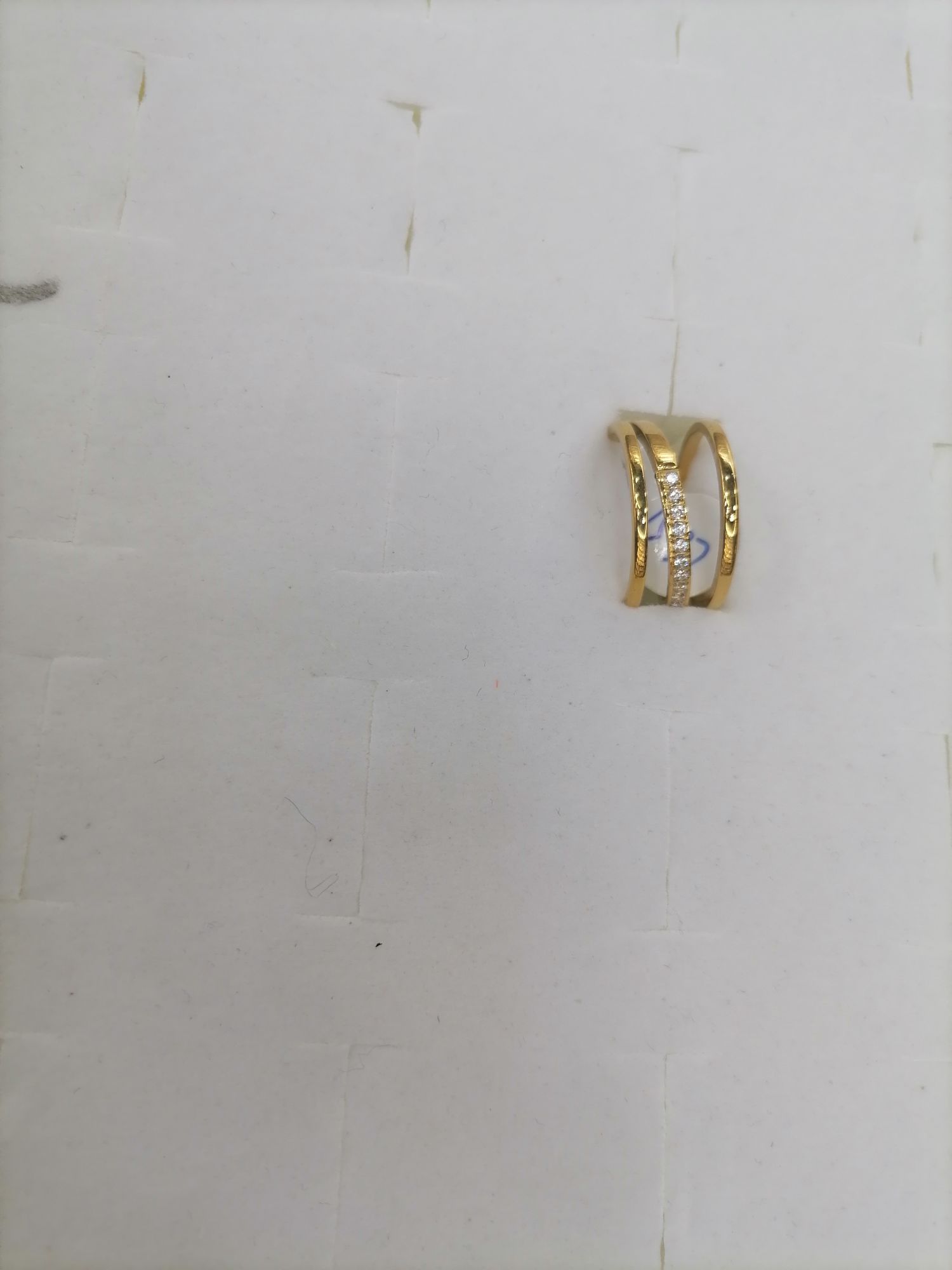 Titanium steel gold hollow three layers set with 10 diamond rings