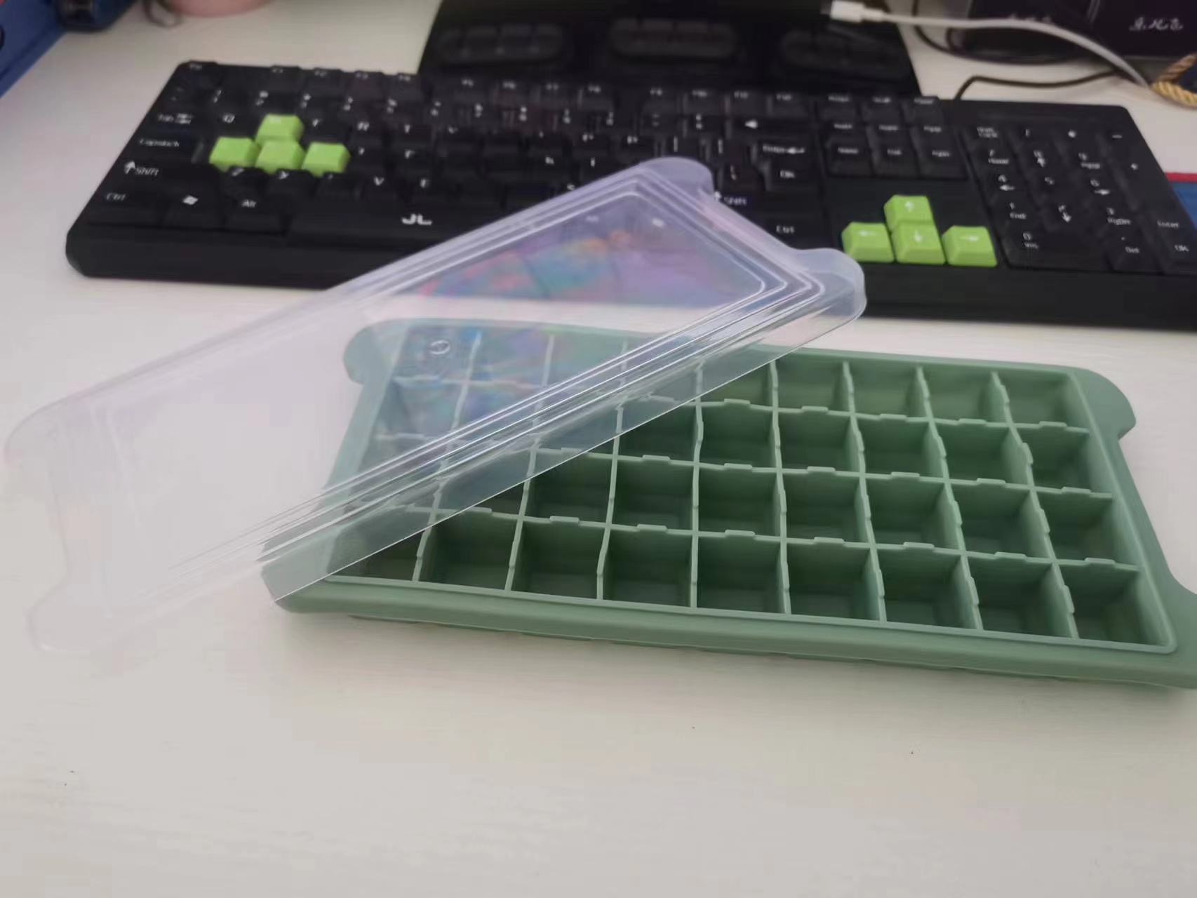 Doggy square Popsicle ice cube Item Picture