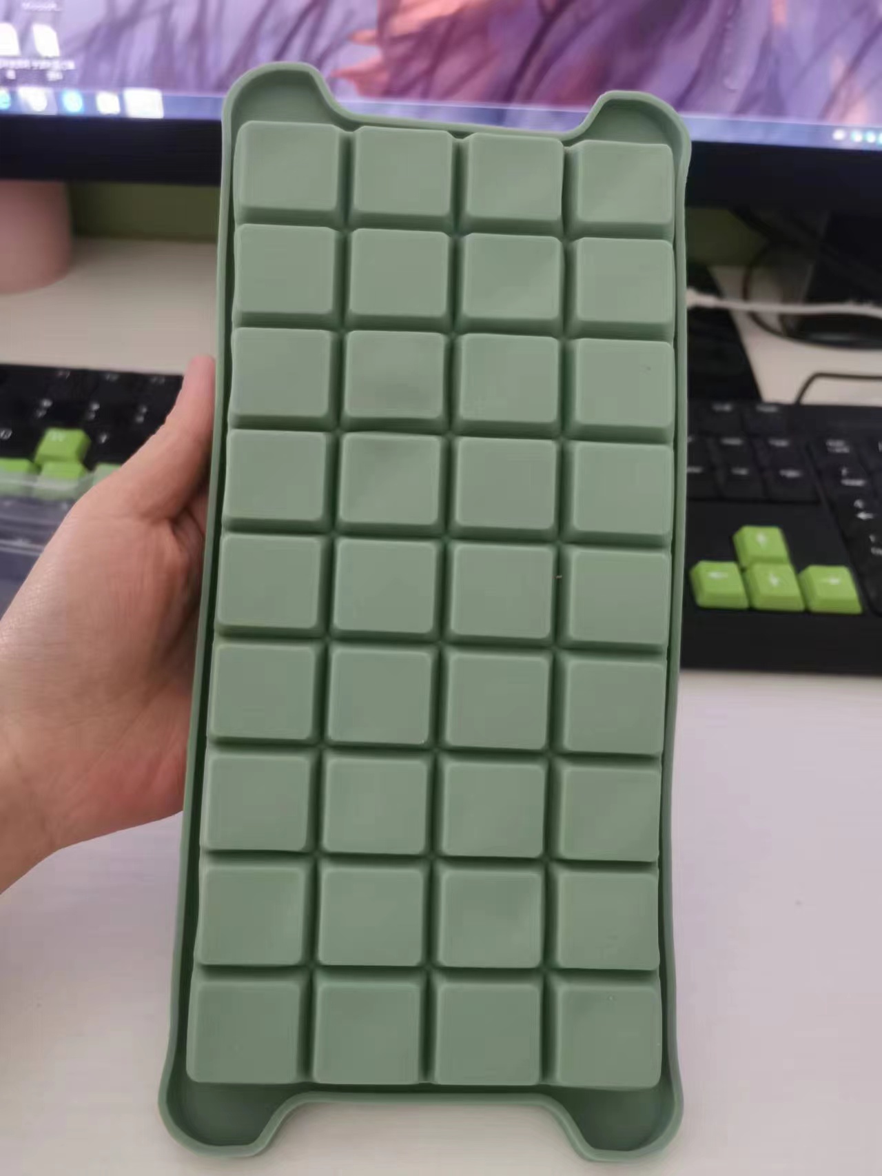 Doggy square Popsicle ice cube Application Scenario