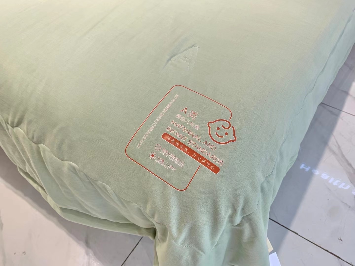 All-Cotton Double Yarn Soybean Summer Quilt 200X230 Item Picture