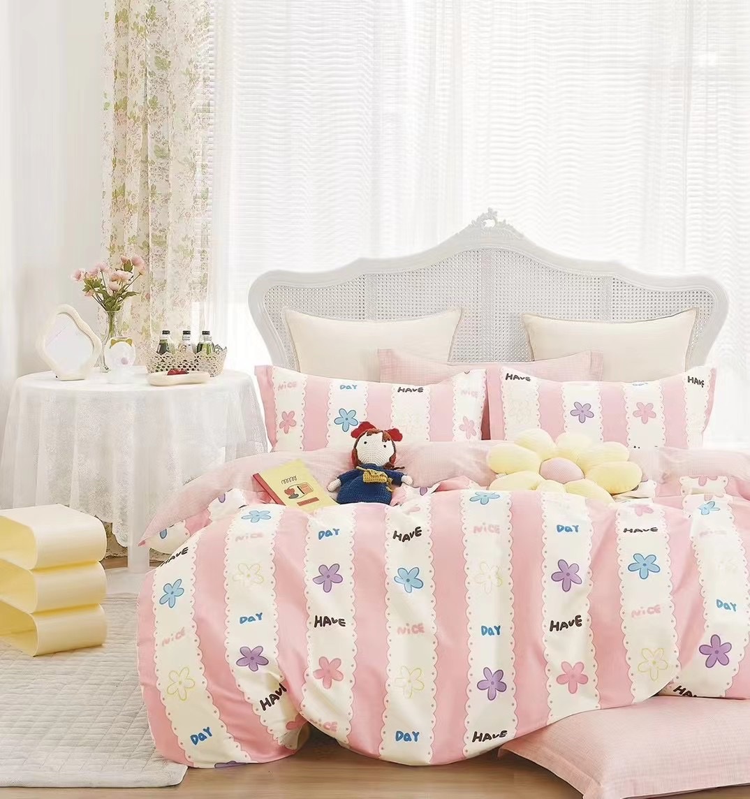 New Cotton Printed Four-Piece Bed Sheet Set And Pillowcase Application Scenario