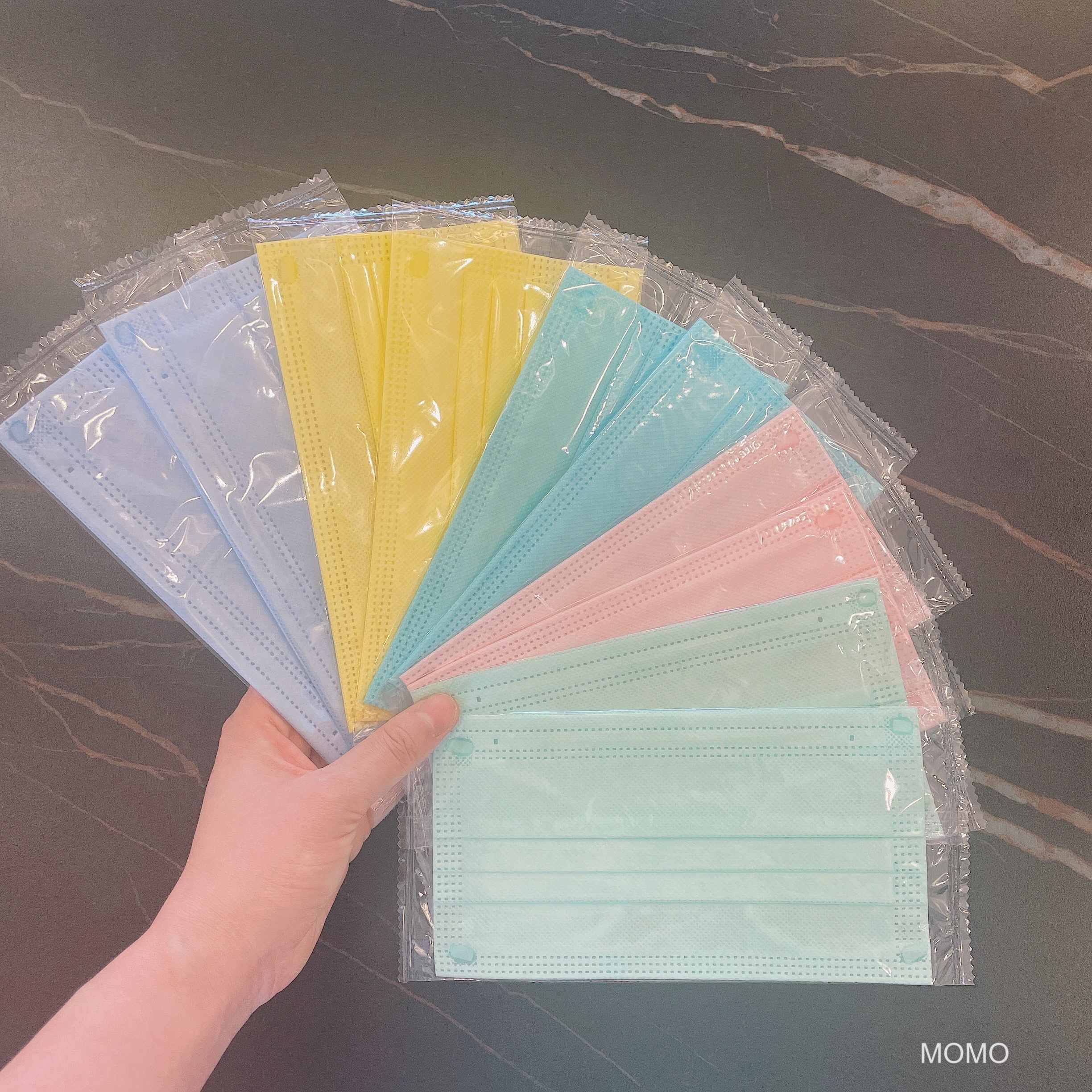 Macaron Color Mask Small Face Disposable Three Layer Women's Small High Appearance Level Summer 2021 New Fashion Edition Item Picture