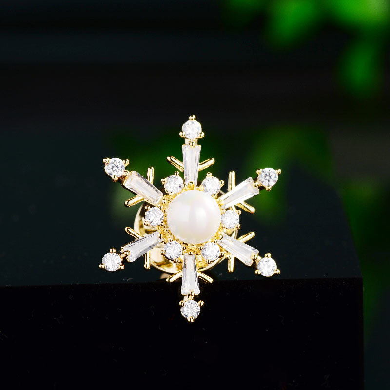 Korean version of fashion snowflake zircon small collar needle elegant simple collar collar collar flapstick cuff link clothing adornment horse needle