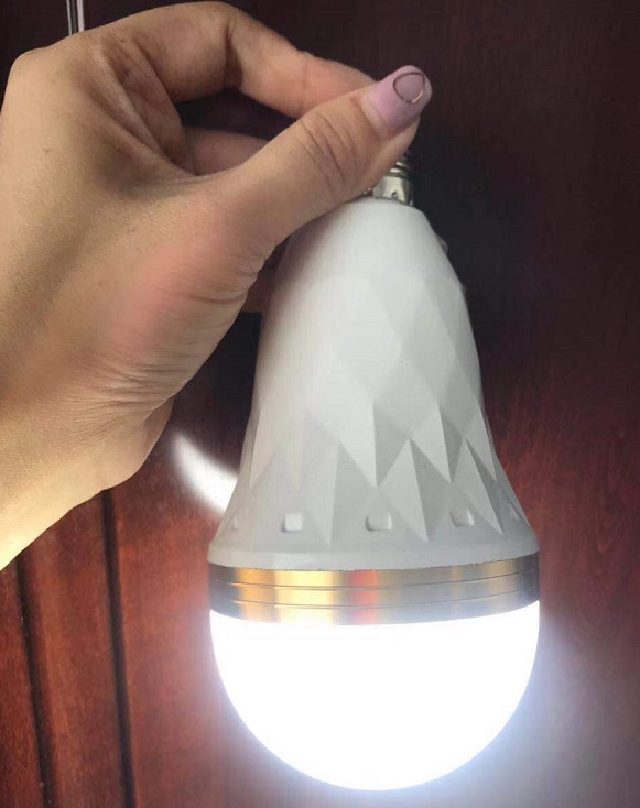 Emergency Light 15W Item Picture